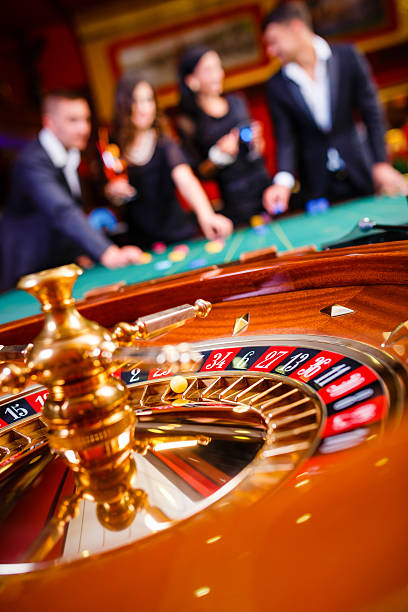 tajirqq Infinite Blackjack table interface showing stake input, current hand, and dealer upcard